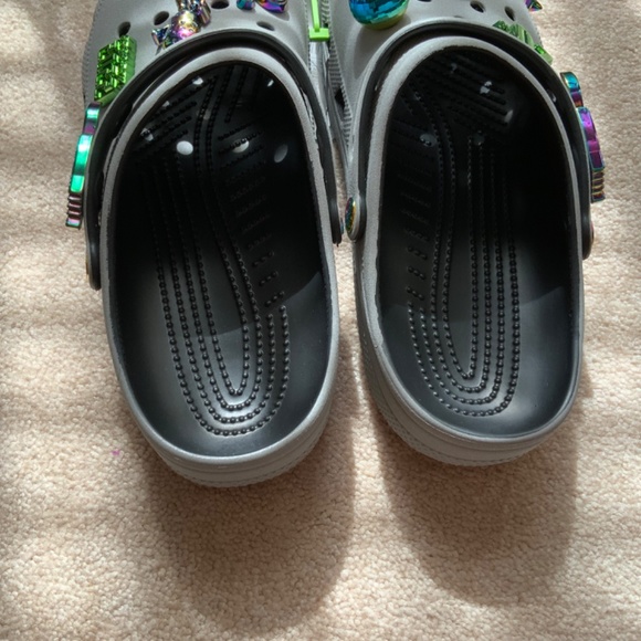 CROCS main image 7
